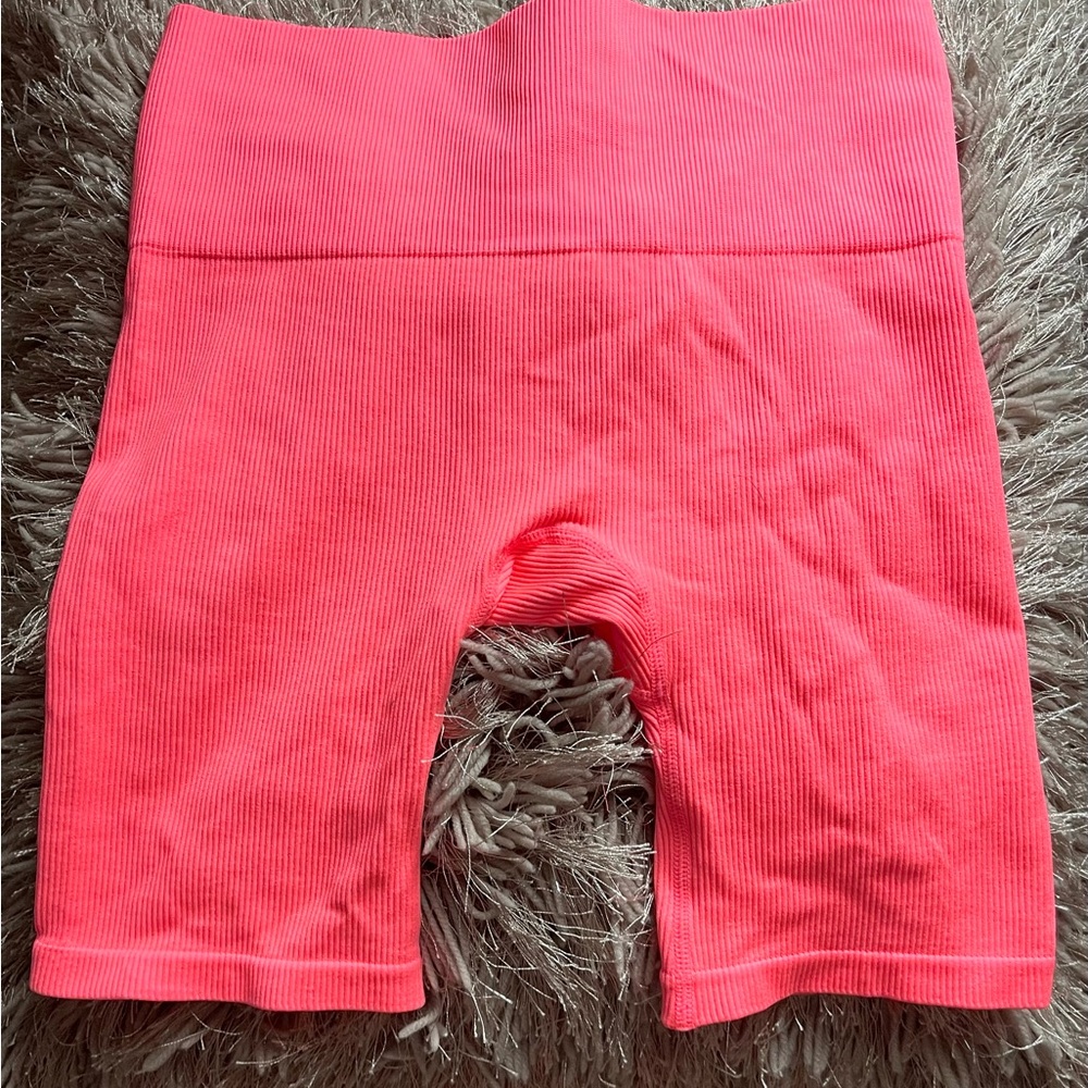 🩷Wild Fable Neon Pink Ribbed Shorts🩷✨NEVER WORN✨